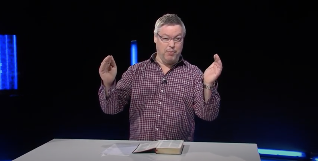 Der står skrevet 42: Den fødende kvinde og dragen