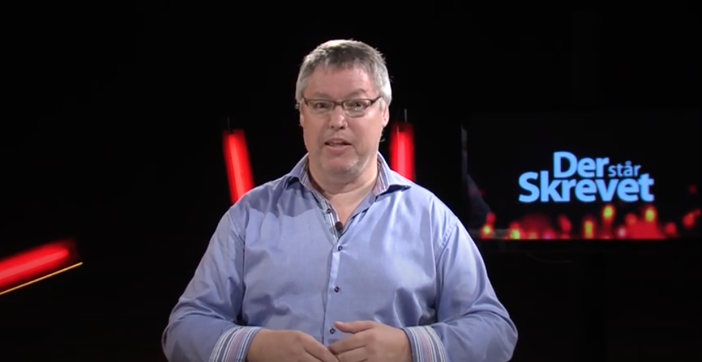 Der står skrevet 89